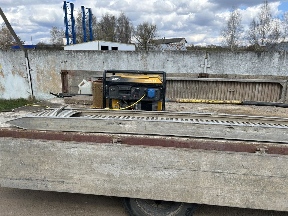 Чего вы к нам приехали?